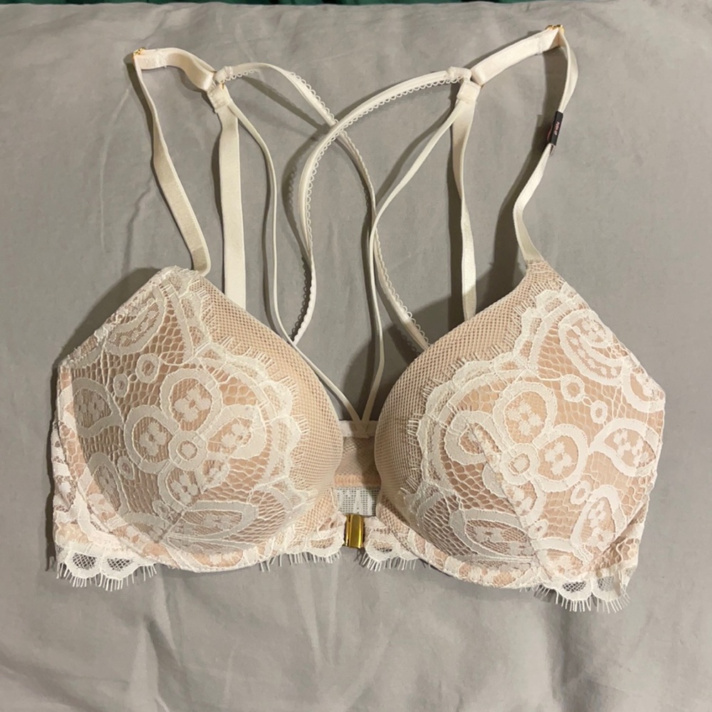 Victoria’s Secret Very Sexy Push-up bra 30D